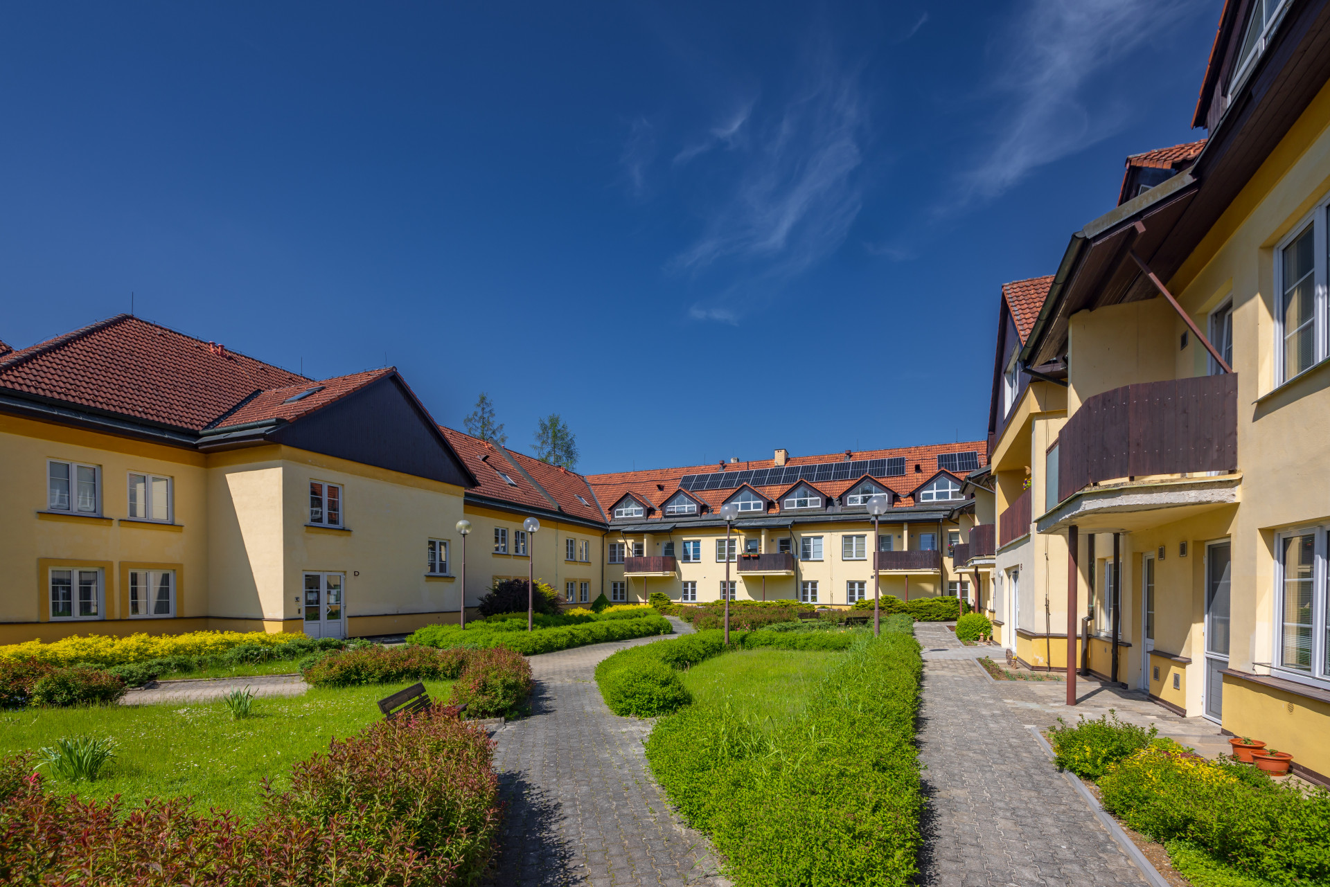 SLUŽBY PRO VEŘEJNOST